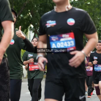 Runner Photo 3686005
