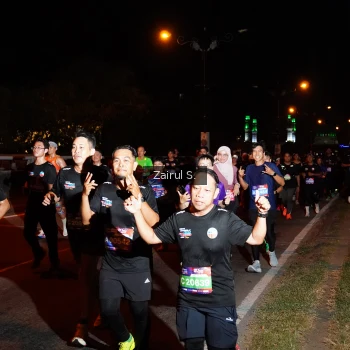 Runner Photo 3686029