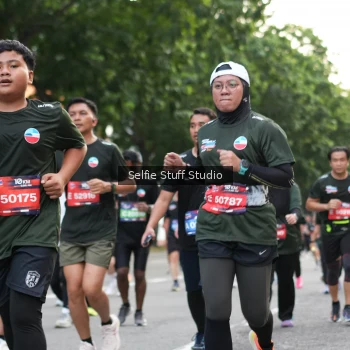 Runner Photo 3686046