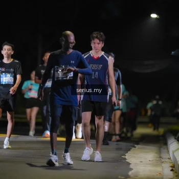Runner Photo 3686098