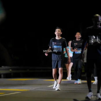 Runner Photo 3686104