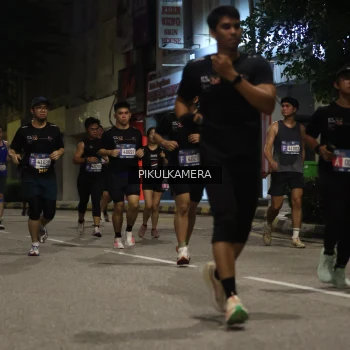 Runner Photo 3686114