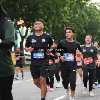 Runner Photo 3686125