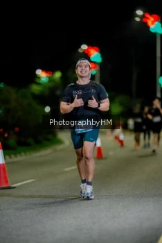 Runner Photo 3686133