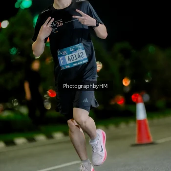 Runner Photo 3686212