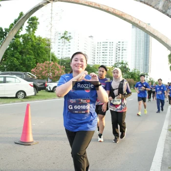 Runner Photo 3686235