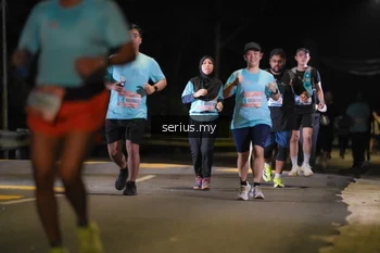 Runner Photo 3686256