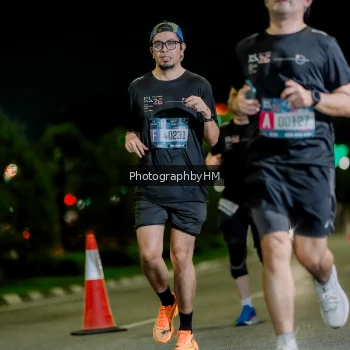 Runner Photo 3686325