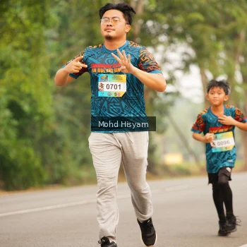 Runner Photo 3686341