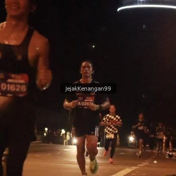 Runner Photo 3686349