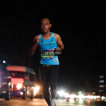 Runner Photo 3686351