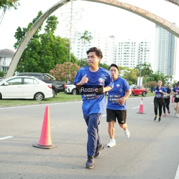 Runner Photo 3686397