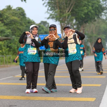Runner Photo 3686435