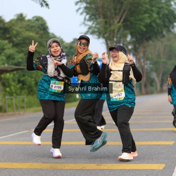 Runner Photo 3686490