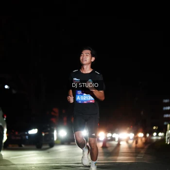 Runner Photo 3686495