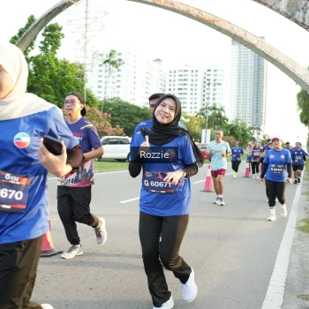 Runner Photo 3686496
