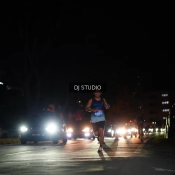 Runner Photo 3686498