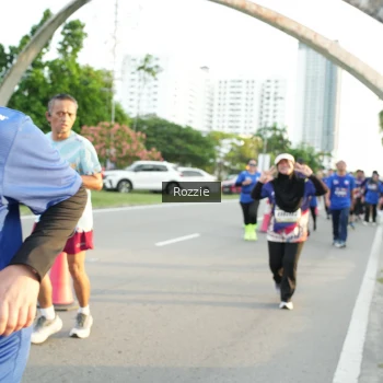 Runner Photo 3686522