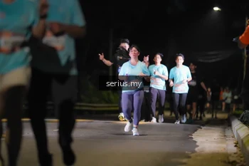 Runner Photo 3686532