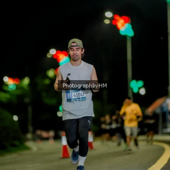 Runner Photo 3686535