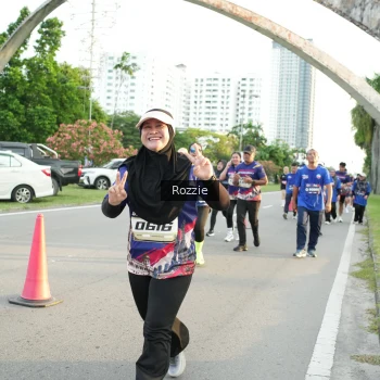 Runner Photo 3686553