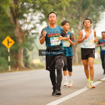 Runner Photo 3686558