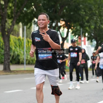 Runner Photo 3686578