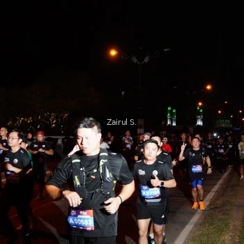 Runner Photo 3686588