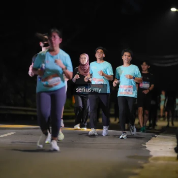 Runner Photo 3686594