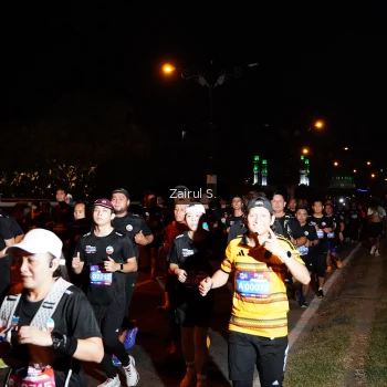 Runner Photo 3686606
