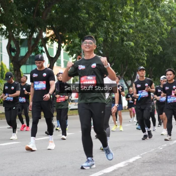 Runner Photo 3686615