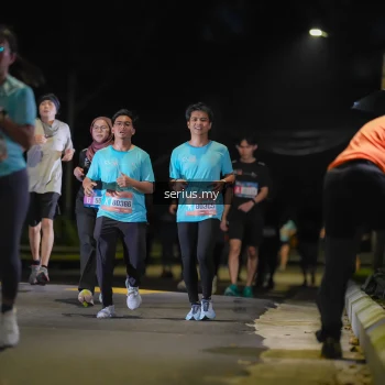 Runner Photo 3686633