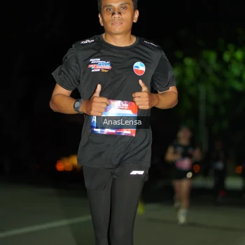 Runner Photo 3686657