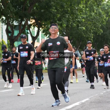 Runner Photo 3686660