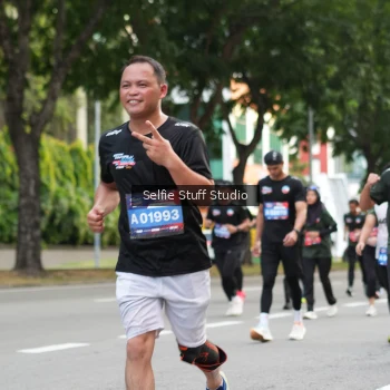 Runner Photo 3686661