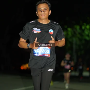 Runner Photo 3686688