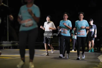 Runner Photo 3686700
