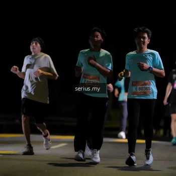 Runner Photo 3686715