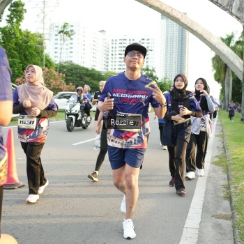 Runner Photo 3686723