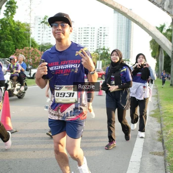 Runner Photo 3686729