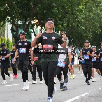 Runner Photo 3686737