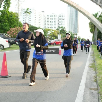 Runner Photo 3686778