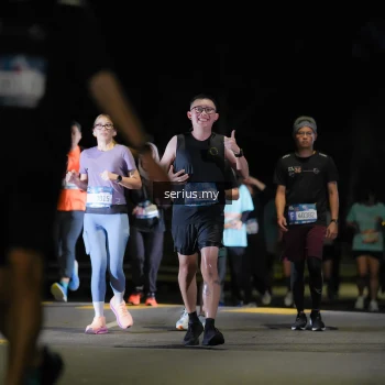 Runner Photo 3686794