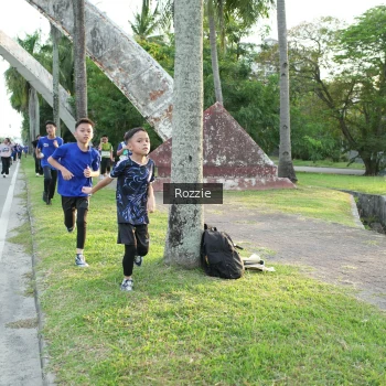 Runner Photo 3686803