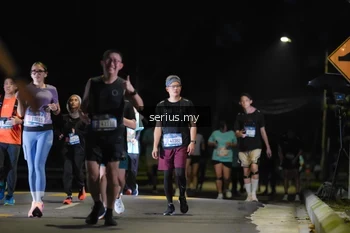 Runner Photo 3686823