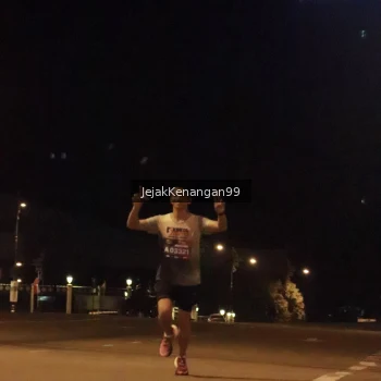 Runner Photo 3686861