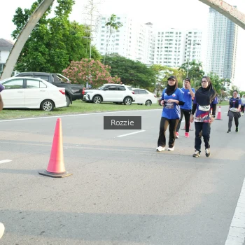 Runner Photo 3686872