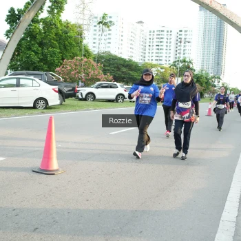 Runner Photo 3686883