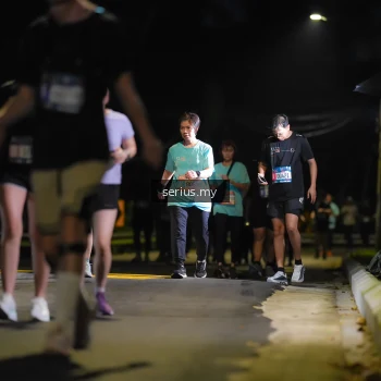 Runner Photo 3686908