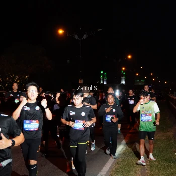 Runner Photo 3686914